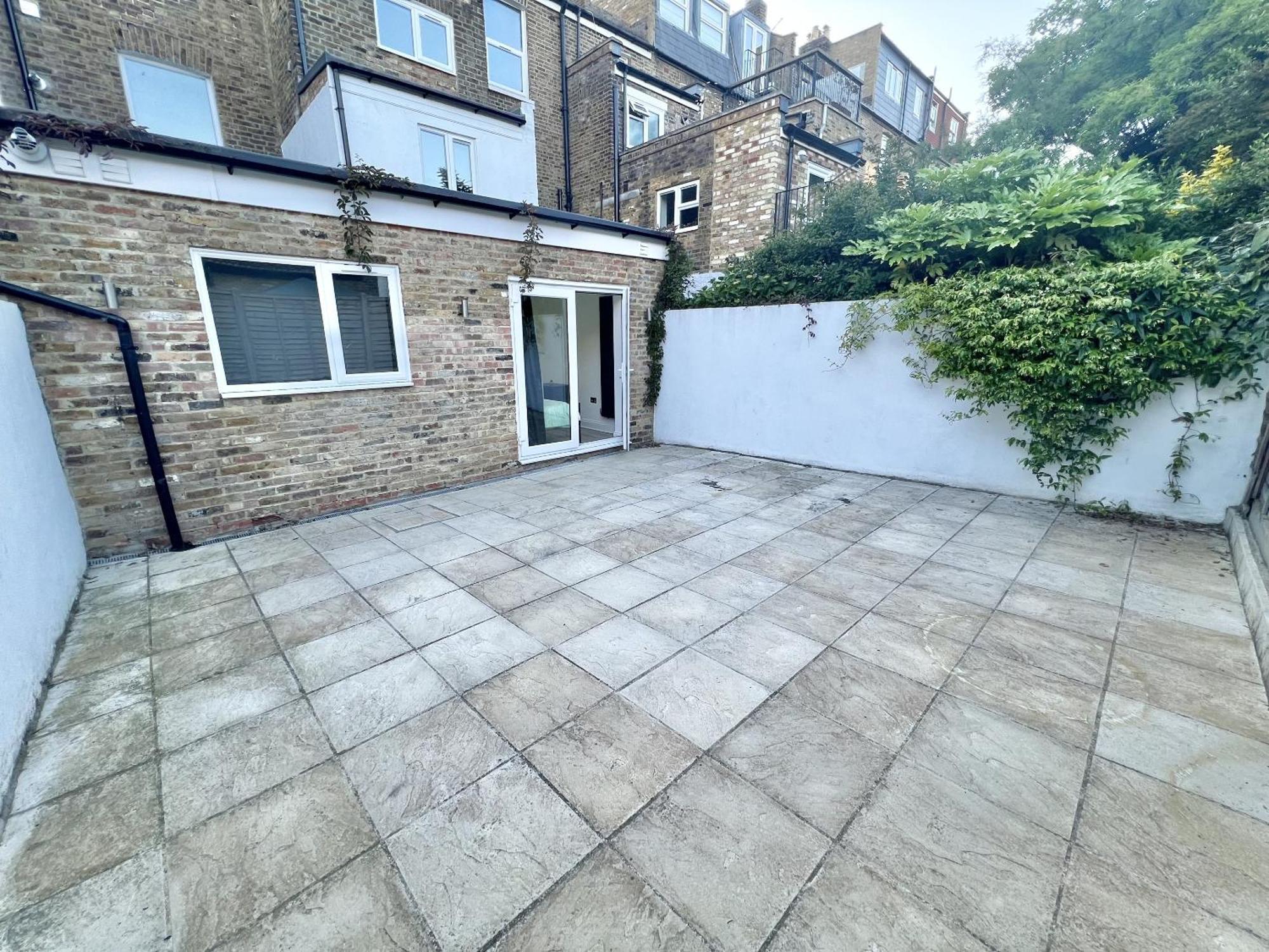 Charming 3-Bed Flat In Shepherds Bush - Sleeps 9 런던 외부 사진